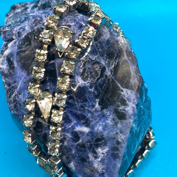 Vintage 1940's "GARNE JEWELRY" Rhinestone Bracelet - Picture 8 of 8